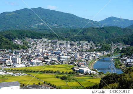 愛媛県内子町の展望台からの眺望(2026年9月撮影) 愛媛県内子町の展望台からの眺望(2026年9月撮影) 143091957