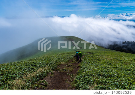 初秋の三峰山登山 初秋の三峰山登山 143092529