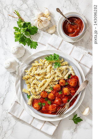 Classic American style dish pasta and meatballs Classic American style dish pasta and meatballs 143096282