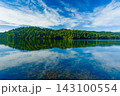秋のチミケップ湖　北海道網走郡津別町 143100554