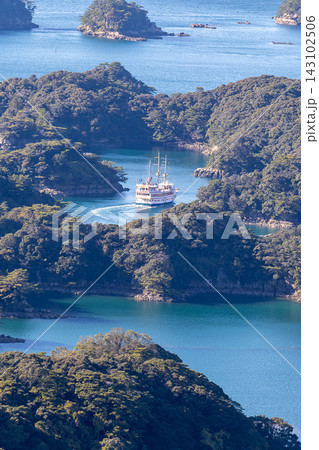長崎県佐世保市 展海峰展望台からの九十九島の島々の眺望 長崎県佐世保市 展海峰展望台からの九十九島の島々の眺望 143102506
