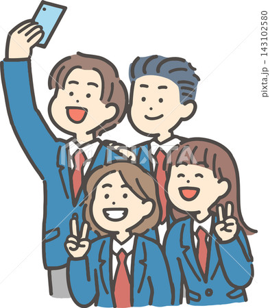 スマートフォンで自撮りする男女の学生 スマートフォンで自撮りする男女の学生 143102580