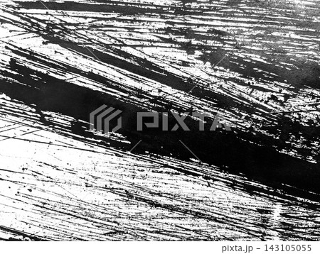 墨による筆線と擦れの抽象テクスチャ背景(斜め)_04 143105055