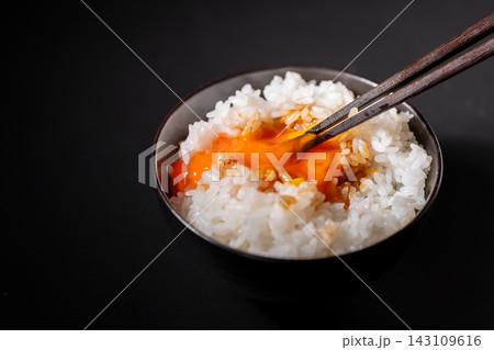 卵かけご飯　TKG 143109616