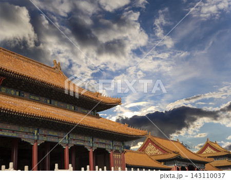 Forbidden City (against the sky with clouds), Beijing, China -- was the Chinese imperial palace from the Ming Dynasty to the end of the Qing Dynasty 143110037