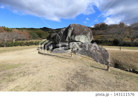 飛鳥　世界遺産　石舞台古墳　巨石文化　遺跡群 143111576
