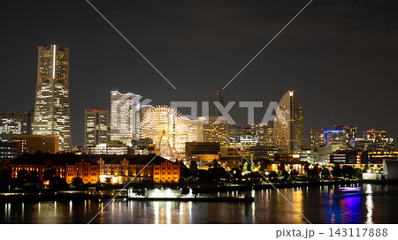 Panoramic Minato Mirai Skyline Reflected on the Waterfront Panoramic Minato Mirai Skyline Reflected on the Waterfront 143117888