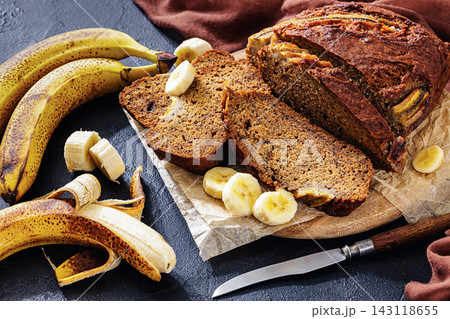 Banana fruit bread made by a Australian recipe 143118655