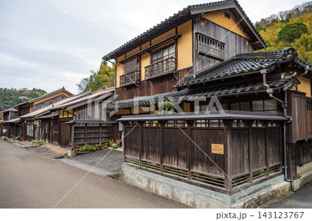 島根 石見銀山 街道沿いの町家 島根 石見銀山 街道沿いの町家 143123767