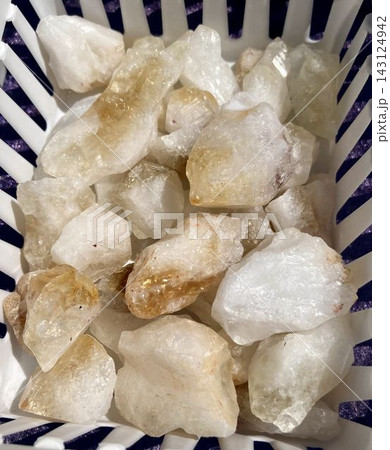 Raw white quartz crystals texture background in Mittenwald, Bavaria, Germany Raw white quartz crystals texture background in Mittenwald, Bavaria, Germany 143124942