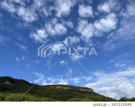 秋空の屋島 秋空の屋島 143133848