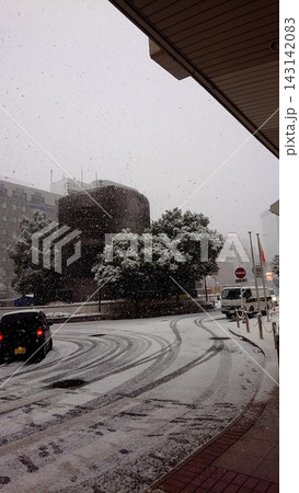 雪の駅 雪の駅 143142083