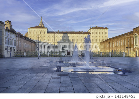 Fountains playing in Piazza Castello, Turin, Italy, at sunset 143149453