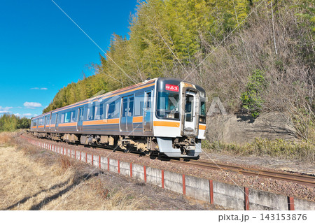 【参宮線 快速みえ (キハ75形)】 撮影場所:三重県多気郡多気町土羽 【参宮線 快速みえ (キハ75形)】 撮影場所:三重県多気郡多気町土羽 143153876
