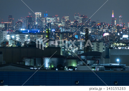 川崎マリエンから望む京浜工業地帯と都市夜景 143155283