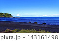 三宅島・大久保浜海水浴場の海岸と海 143161498