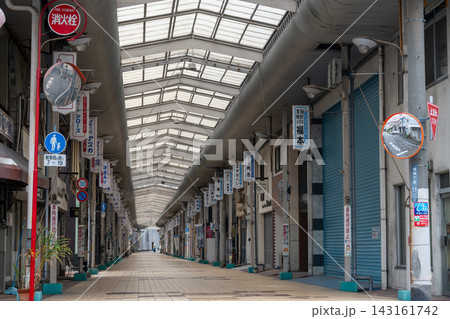 日本の兵庫県相生市の古く懐かしくも美しい町の風景 143161742