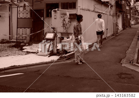 路地裏 路地裏 143163582