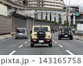 SUV 幹線道路　走行風景 143165758
