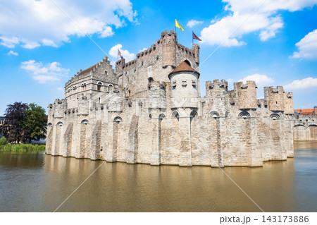 Gravensteen castle with medieval fortifications in Ghent, Belgium 143173886