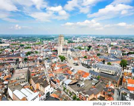 Aerial cityscape view of the city center in Mechelen, Belgium 143173906