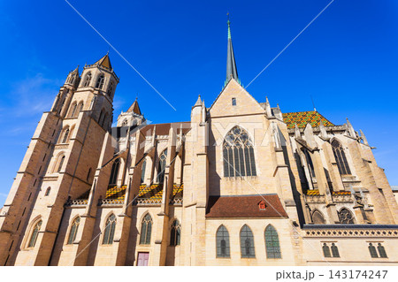 Cathedral of Saint Benignus or Saint Benigne in Dijon, France 143174247