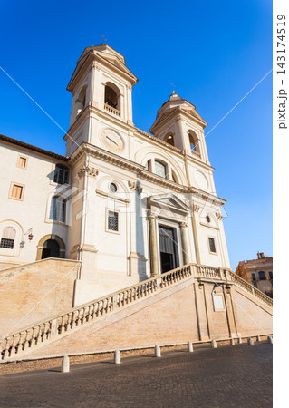 Trinita dei Monti church facade in Rome, Italy Trinita dei Monti church facade in Rome, Italy 143174519