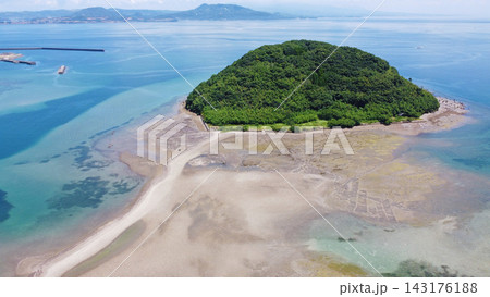 天草市五和町の亀島のドローン空撮 天草市五和町の亀島のドローン空撮 143176188