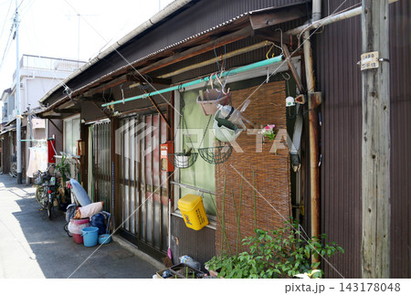 平屋建て 平屋建て 143178048
