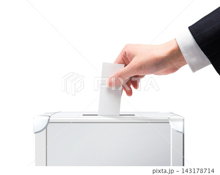 選挙_投票する_国民投票のイメージ素材｜投票箱に投票用紙を入れる手 143178714