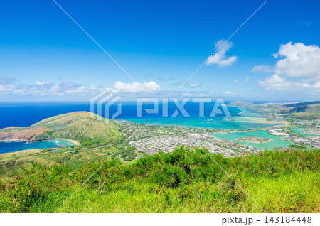 《ハワイの風景》ココヘッドトレイル頂上から見る絶景 143184448