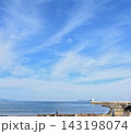青空と水平線 143198074