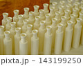 陶器のアトマイザー 143199250