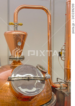 Distillation Production Copper Still Distillation Production Copper Still 143199299