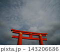 京都の平安神宮の大鳥居　日本の伝統的な神社 143206686