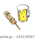 生ビールと焼き鳥ねぎま串のイラスト 143210567