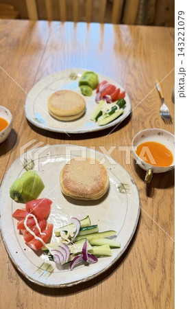 健康 ワンプレ-ト朝食 手作り 健康 ワンプレ-ト朝食 手作り 143221079