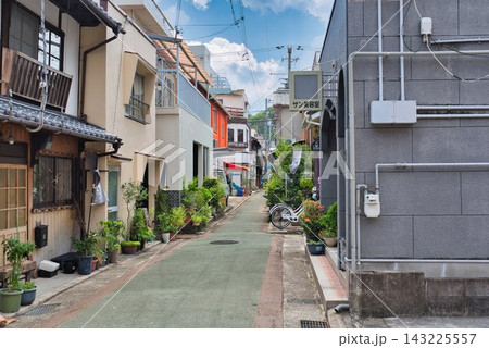 【レトロこみち】(洲本市) 143225557