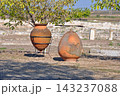 ギリシャ マケドニア 古代マケドニア王国の首都 ペラ遺跡 復元された列柱 ギリシャ マケドニア 古代マケドニア王国の首都 ペラ遺跡 復元された列柱 143237088
