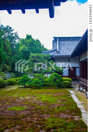 隨心院 小野小町のご利益:美人祈願,恋文上達,縁結び,学芸上達 隨心院 小野小町のご利益:美人祈願,恋文上達,縁結び,学芸上達 143244643