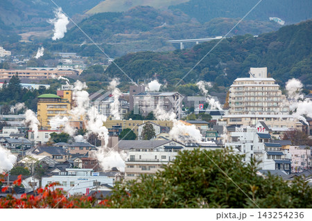別府鉄輪温泉の湯けむり 別府鉄輪温泉の湯けむり 143254236