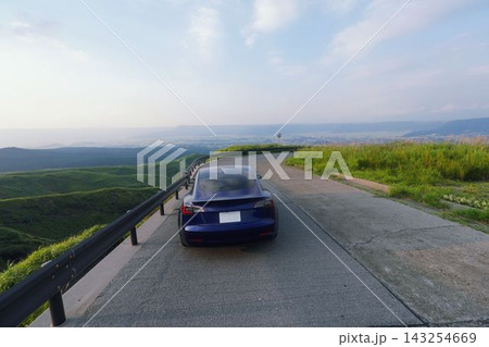 絶景と車 絶景と車 143254669