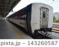 韓国　浦項駅に停車するKORAILムグンファ号の後端切妻 143260587