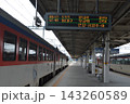 韓国　浦項駅に停車するKORAIL RDCムグンファ号 143260589
