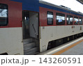 韓国　浦項駅に停車するKORAIL RDCムグンファ号 143260591