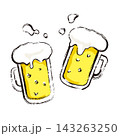ビールで乾杯しているイラスト 143263250
