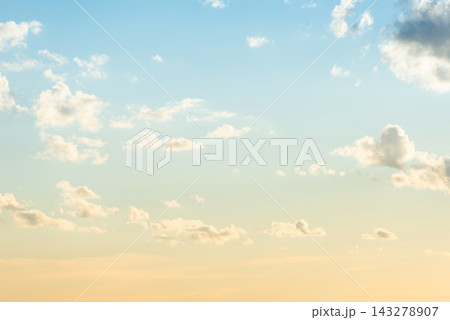 Sunset sky, light pale sunset sky Sunset sky, light pale sunset sky 143278907