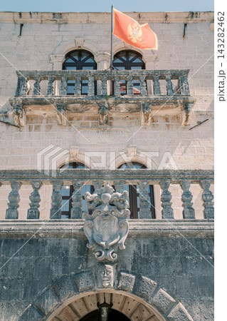 Heritage inspired scene illustrating timeless architectural elegance Heritage inspired scene illustrating timeless architectural elegance 143282462