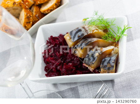 Pieces of scomber with beetroot served on plate Pieces of scomber with beetroot served on plate 143290760