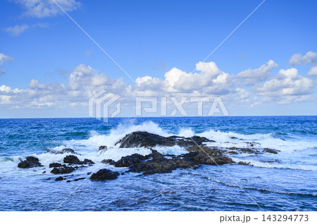 北海道積丹町美国の海 北海道積丹町美国の海 143294773
